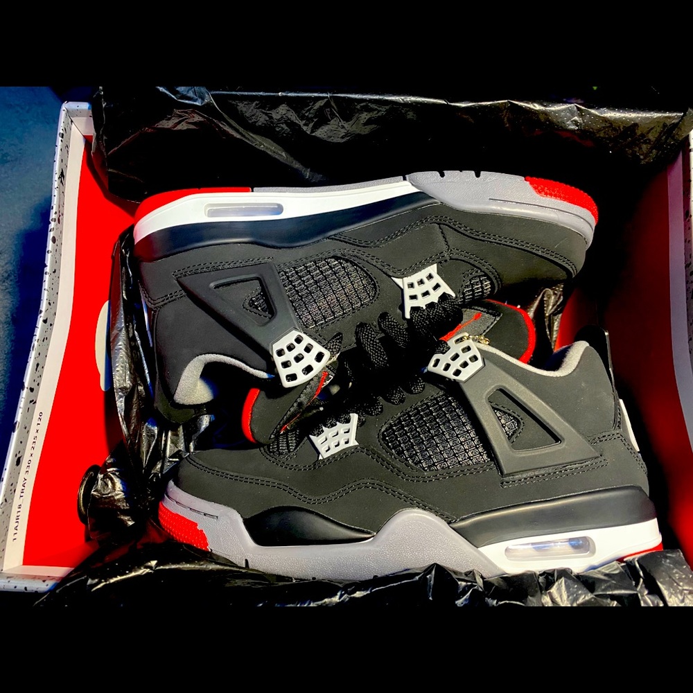 Jordan 4 Bred